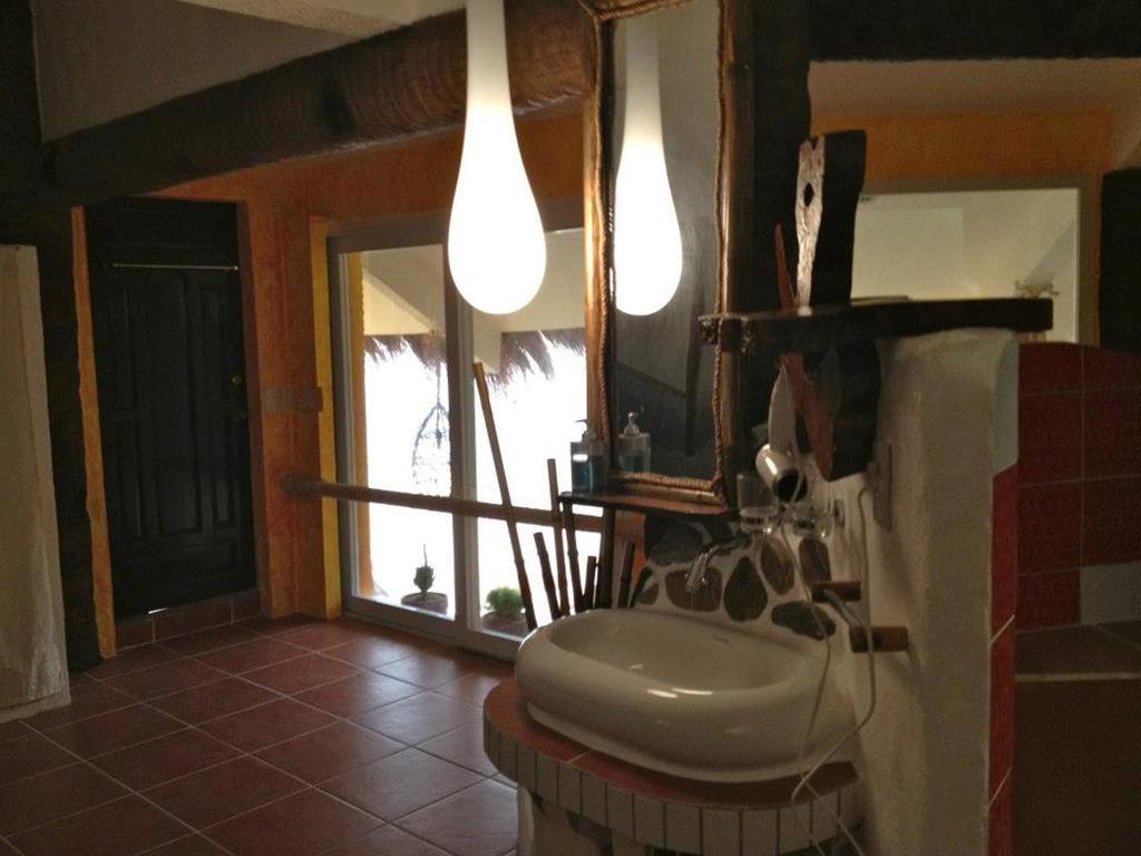 Kokays Maldito Dive Resort Malapascua-sziget Kültér fotó